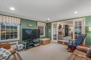 142 Cambridge Ave, Garden City, NY 11530 - Photo 7