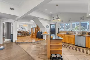 803 S 7th St, Lindenhurst, NY 11757 - Photo 5