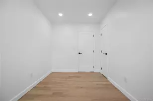 3135 Spencer Dr, Bronx, NY 10465 - Photo 9