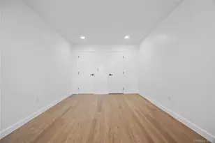 3135 Spencer Dr, Bronx, NY 10465 - Photo 13