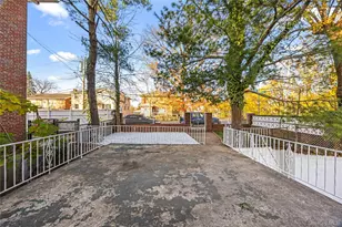 3135 Spencer Dr, Bronx, NY 10465 - Photo 45