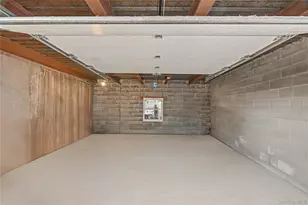 3135 Spencer Dr, Bronx, NY 10465 - Photo 47