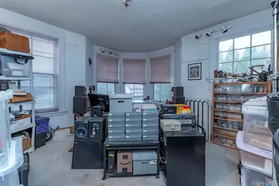 156 Hunter Street, Kingston, NY 12401 - Photo 17