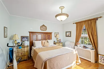 126 Oakland Avenue, West Hempstead, NY 11552 - Photo 17