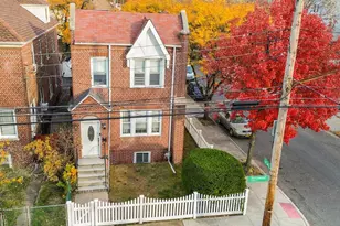 1352 Hollywood Ave, Bronx, NY 10461 - Photo 1