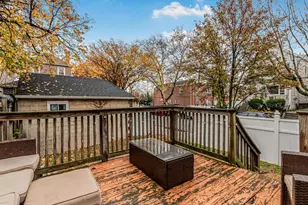 1352 Hollywood Ave, Bronx, NY 10461 - Photo 15