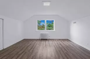 14 Nirvana Ave, Great Neck, NY 11023 - Photo 9