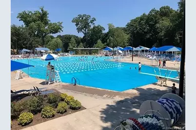 14 Nirvana Avenue, Great Neck, NY 11023 - Photo 11