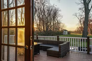 1041 Glen Cove Ave, Roslyn, NY 11576 - Photo 5