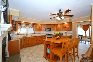 27 Albright Rd, Coram, NY 11727 - Photo 11