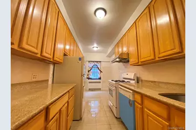 7915 35th Avenue #3C, Jackson Heights, NY 11372 - Photo 11