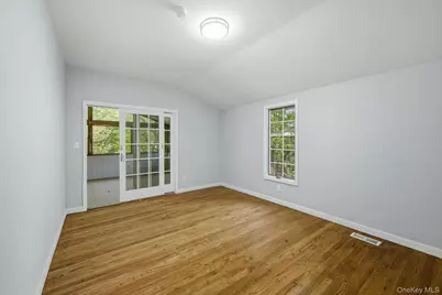 10 Woodland Lane, Huntington, NY 11743 - Photo 9
