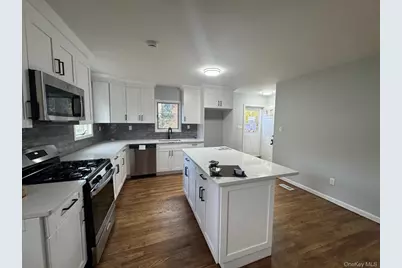 10 Woodland Lane, Huntington, NY 11743 - Photo 13