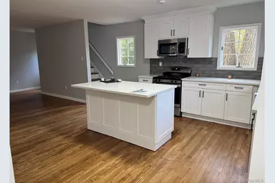 10 Woodland Lane, Huntington, NY 11743 - Photo 11