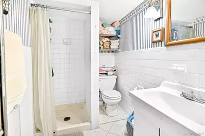 376 Bronx Park Avenue, Bronx, NY 10460 - Photo 45