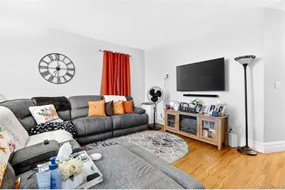 372 Bronx Park Avenue, Bronx, NY 10460 - Photo 11