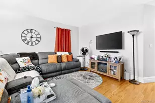 372 Bronx Park Ave, Bronx, NY 10460 - Photo 11