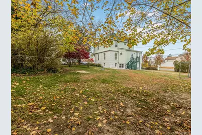 90 Meucci Avenue, Copiague, NY 11726 - Photo 3