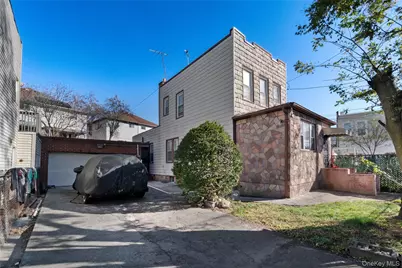 665 Varkens Hook Road, Brooklyn, NY 11236 - Photo 1