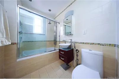 2415 E 27th Street, Brooklyn, NY 11235 - Photo 27