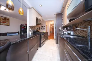 2415 E 27th St, Brooklyn, NY 11235 - Photo 5