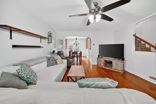 19-56 81st St, East Elmhurst, NY 11370 - Photo 7