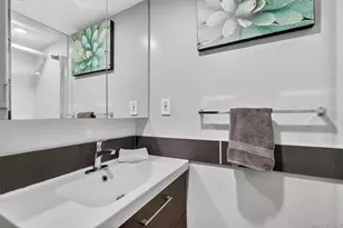 19-56 81st St, East Elmhurst, NY 11370 - Photo 29