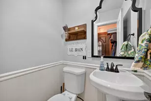 19-56 81st St, East Elmhurst, NY 11370 - Photo 23