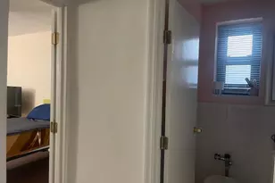 73-45 210th St, Oakland Gardens, NY 11364 - Photo 7