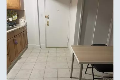 73-45 210 Street #1C, Oakland Gardens, NY 11364 - Photo 5