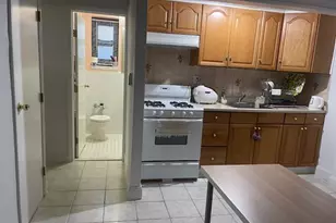 73-45 210th St, Oakland Gardens, NY 11364 - Photo 7