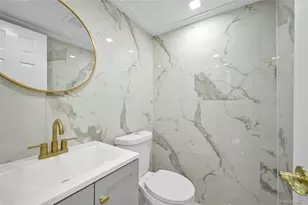 110-44 177th St, Jamaica, NY 11433 - Photo 7