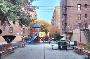 33-27 91, Jackson Heights, NY 11372 - Photo 23