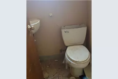 17 Grant Place, Lake Peekskill, NY 10537 - Photo 5