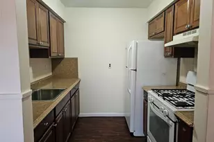 80 Kennedy Dr, West Haverstraw, NY 10993 - Photo 9