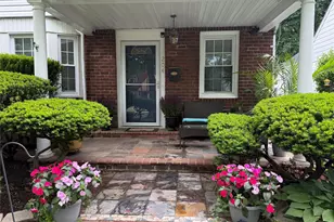 204 N Grove St, Valley Stream, NY 11580 - Photo 5