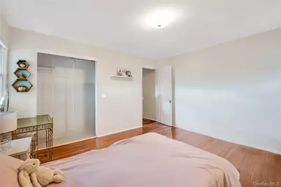 86 Seawanhaka Avenue, Lake Grove, NY 11755 - Photo 23