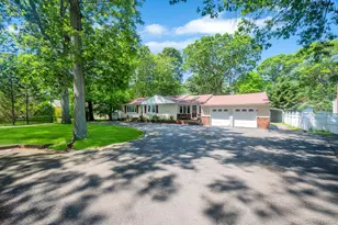 86 Seawanhaka Ave, Lake Grove, NY 11755 - Photo 5