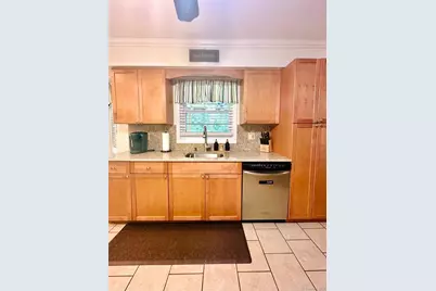 142 Southaven Avenue, Medford, NY 11763 - Photo 11