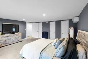 300 Center Bay Dr, West Islip, NY 11795 - Photo 15