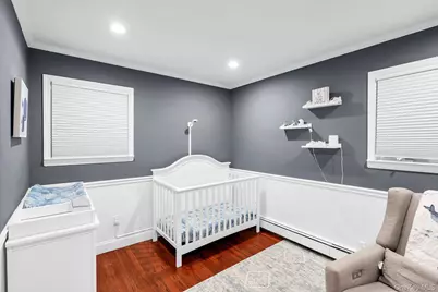 300 Center Bay Drive, West Islip, NY 11795 - Photo 9