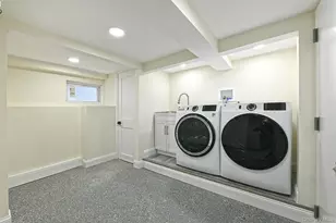 116 Beach Ave, Bellmore, NY 11710 - Photo 23