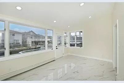 116 Beach Avenue, Bellmore, NY 11710 - Photo 5