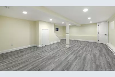 116 Beach Avenue, Bellmore, NY 11710 - Photo 17