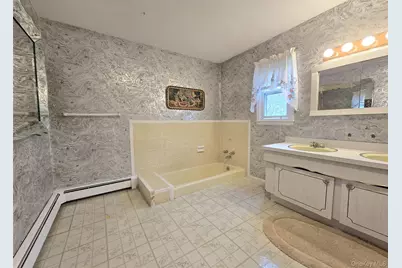 1 Jamar Lane, Ronkonkoma, NY 11779 - Photo 13