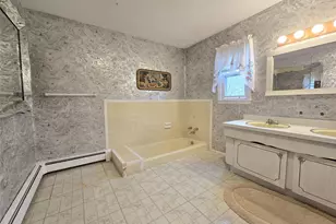 1 Jamar Ln, Ronkonkoma, NY 11779 - Photo 13