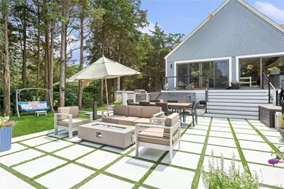 425 Cedar Point Drive E, Southold, NY 11971 - Photo 39