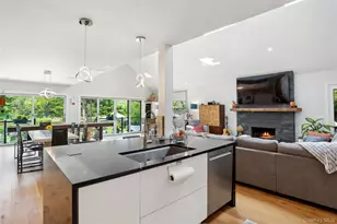 425 Cedar Point Dr E, Southold, NY 11971 - Photo 13