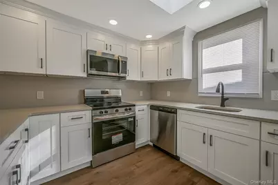 23 Limetree Drive, Manorville, NY 11949 - Photo 7