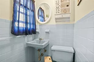 46 Chatham Terrace, Yonkers, NY 10710 - Photo 23